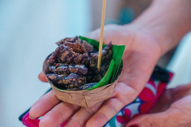 Beste Zeit für Thai Street Food Reisen aus Deutschland